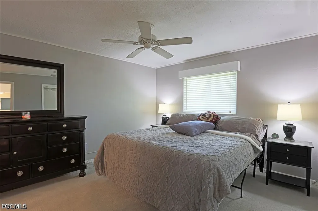 4608 SW 13th Avenue Cape Coral FL 33914
