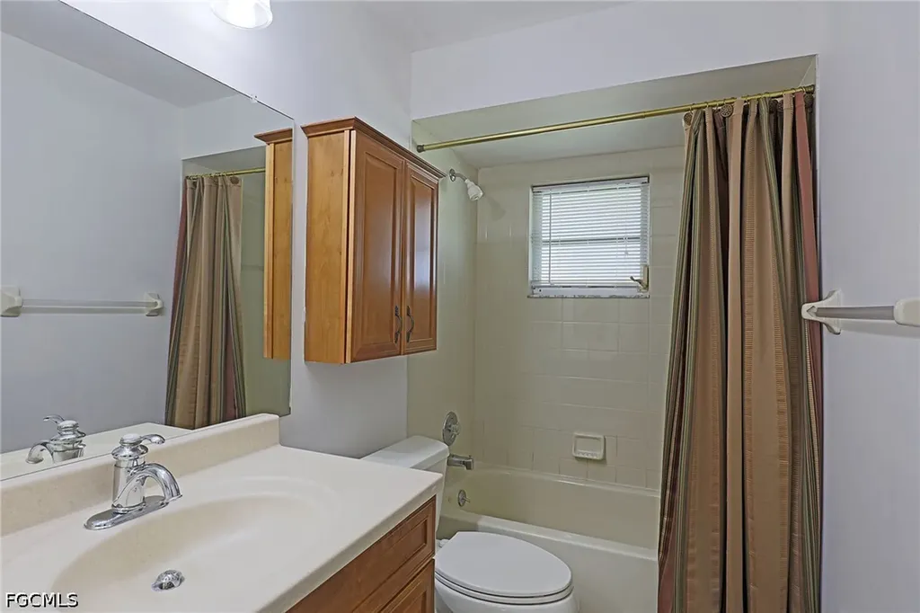 4608 SW 13th Avenue Cape Coral FL 33914