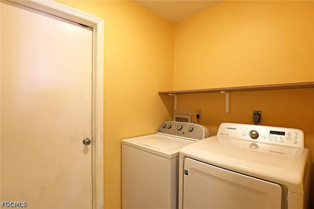 4608 SW 13th Avenue Cape Coral FL 33914