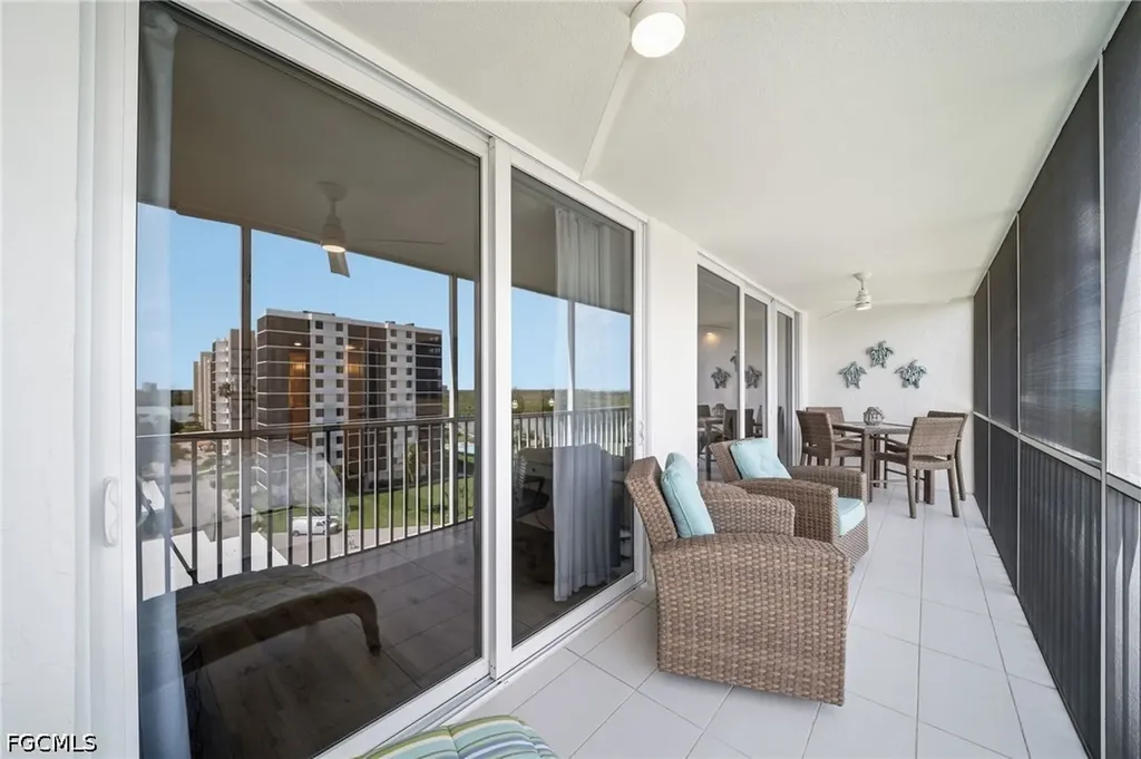 5 Bluebill Avenue Naples FL 34108