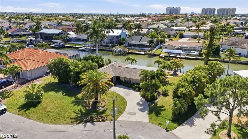 1230 SW 53rd Terrace Cape Coral FL 33914