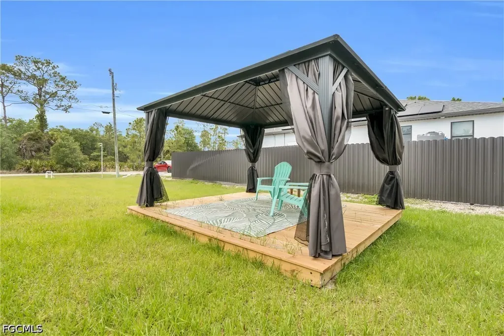 1201 E 7th Street Lehigh Acres FL 33972