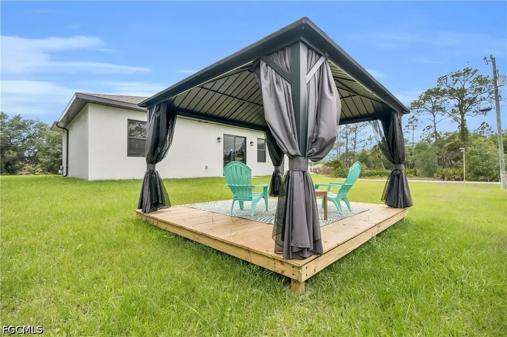1201 E 7th Street Lehigh Acres FL 33972