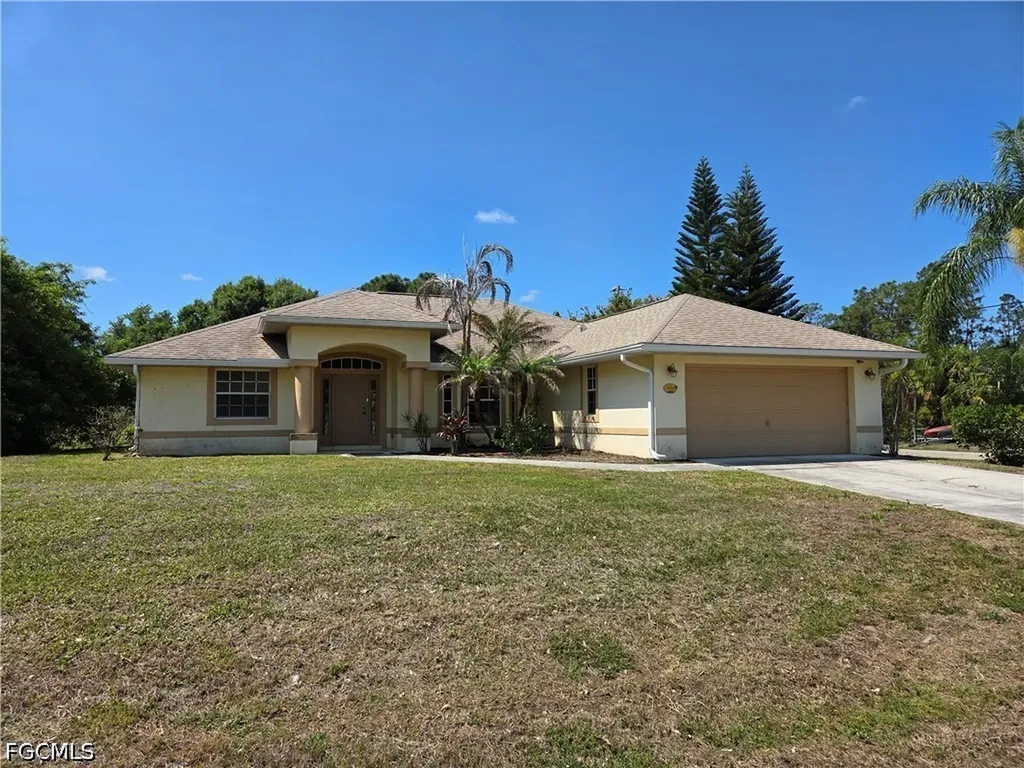 3200 E 6th Street Lehigh Acres FL 33972