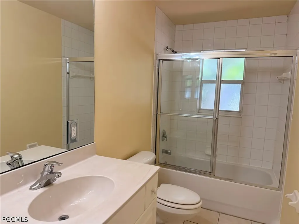 3200 E 6th Street Lehigh Acres FL 33972