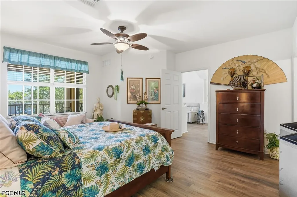 1794 Concordia Lake Circle Cape Coral FL 33909