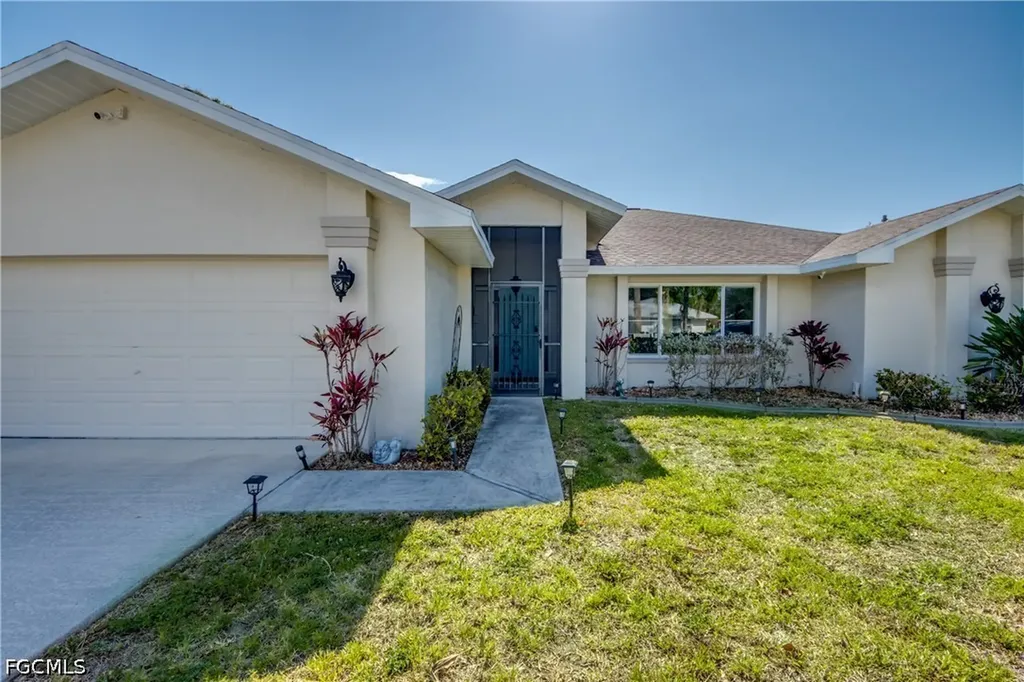 308 North Avenue Lehigh Acres FL 33936