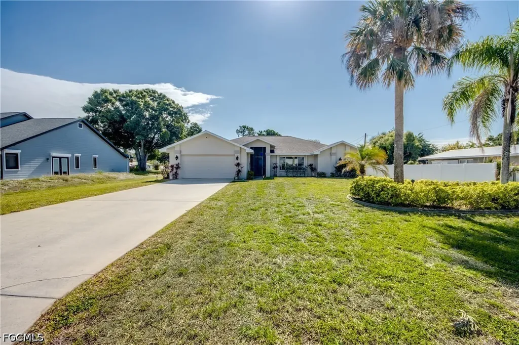 308 North Avenue Lehigh Acres FL 33936