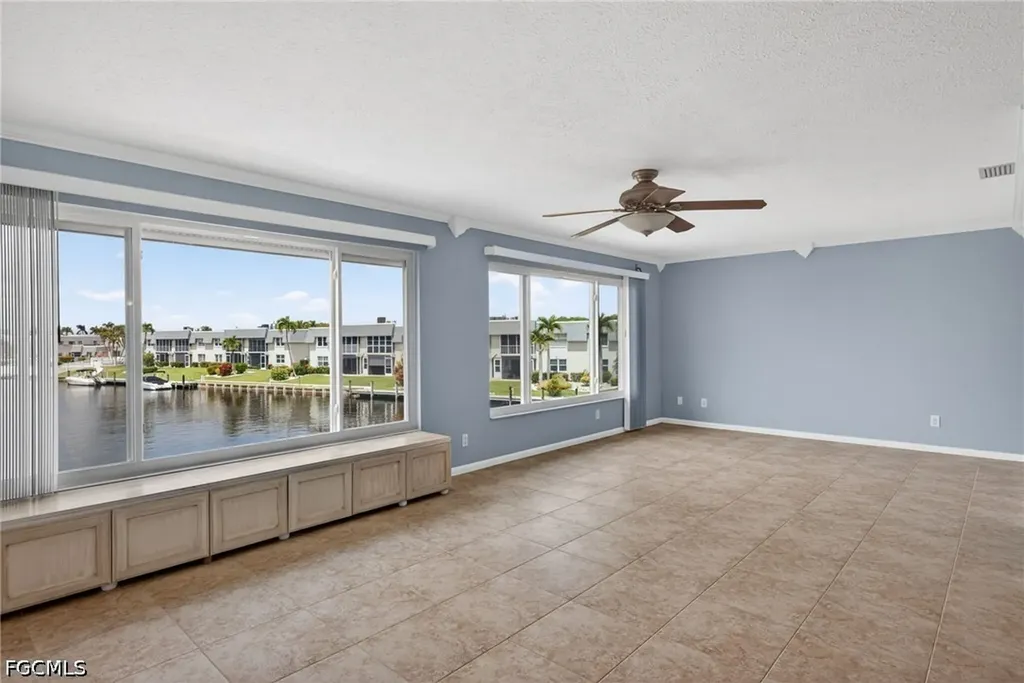 1835 Beach Parkway Cape Coral FL 33904