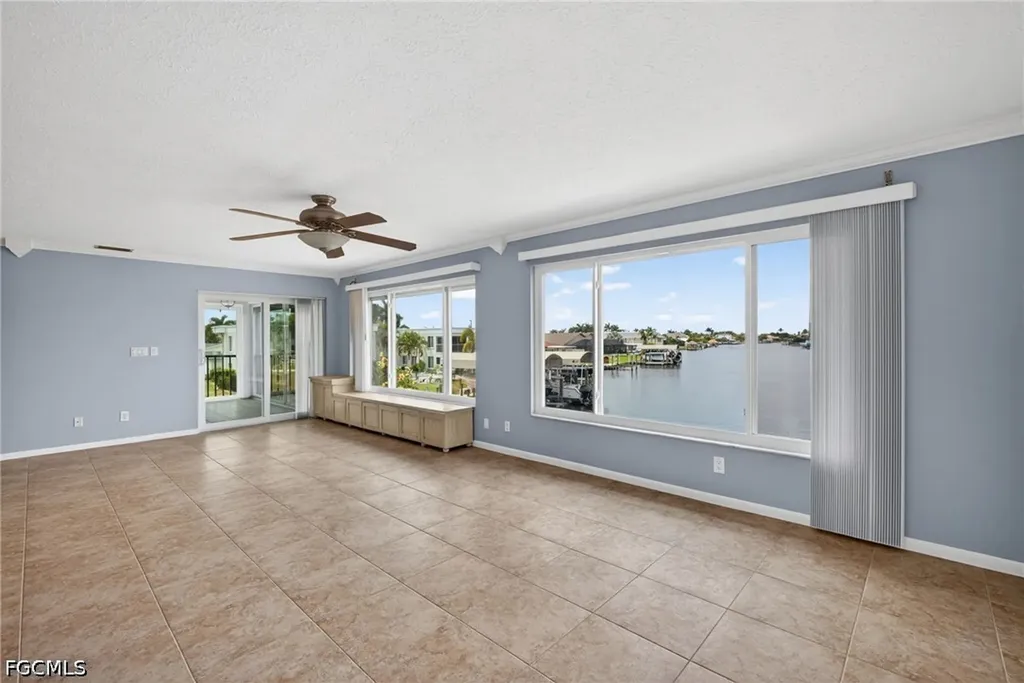 1835 Beach Parkway Cape Coral FL 33904