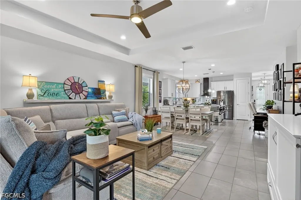 3573 E Hampton Circle Alva FL 33920