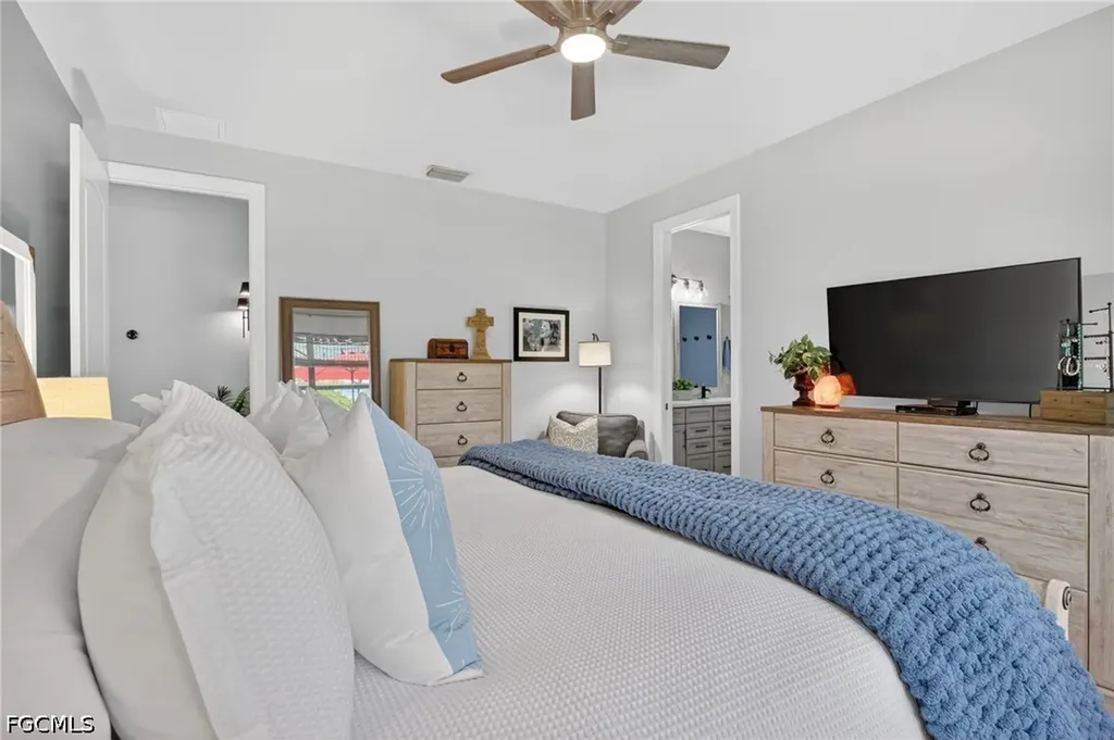 3573 E Hampton Circle Alva FL 33920