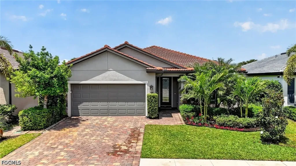 3573 E Hampton Circle Alva FL 33920
