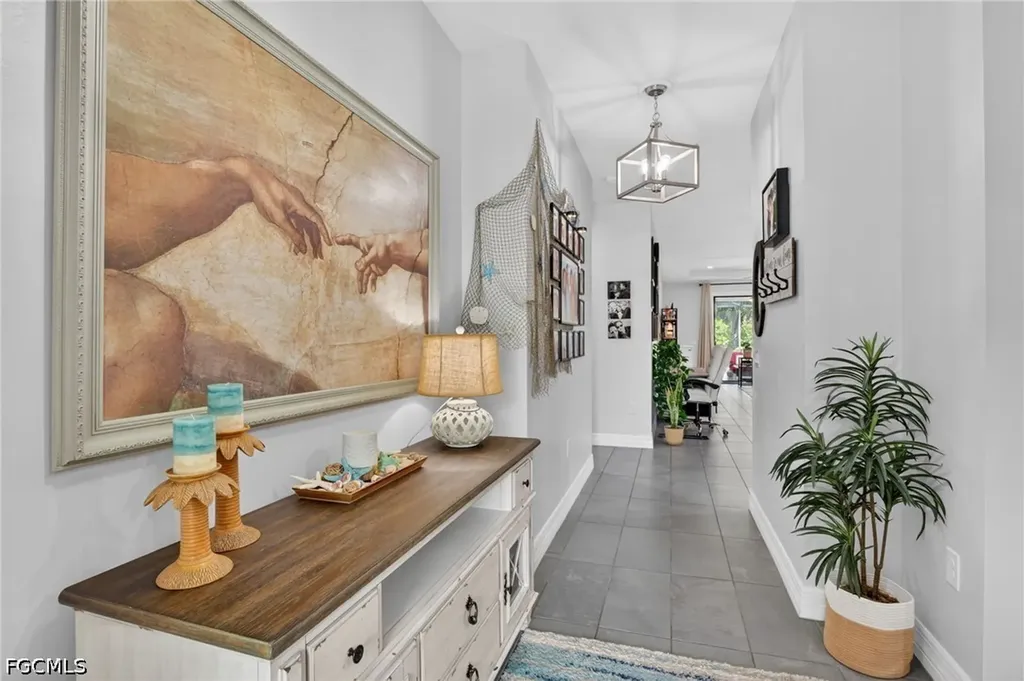 3573 E Hampton Circle Alva FL 33920