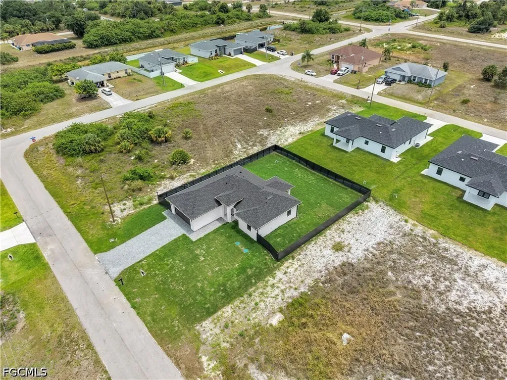 913 Mildred Avenue S Lehigh Acres FL 33974