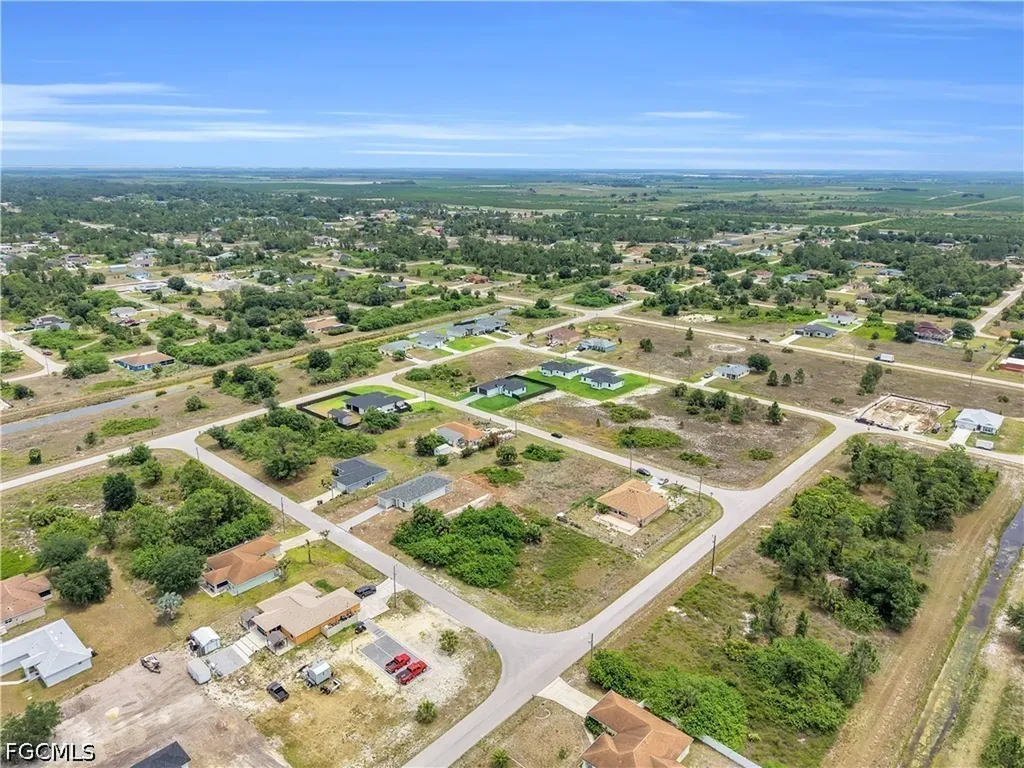 913 Mildred Avenue S Lehigh Acres FL 33974