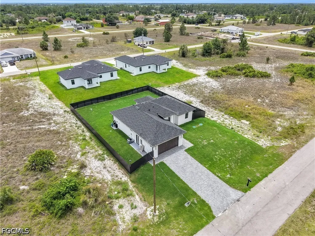 913 Mildred Avenue S Lehigh Acres FL 33974
