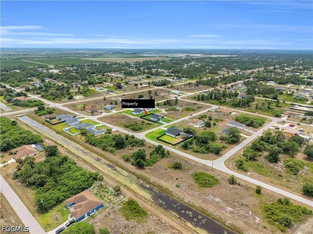 913 Mildred Avenue S Lehigh Acres FL 33974