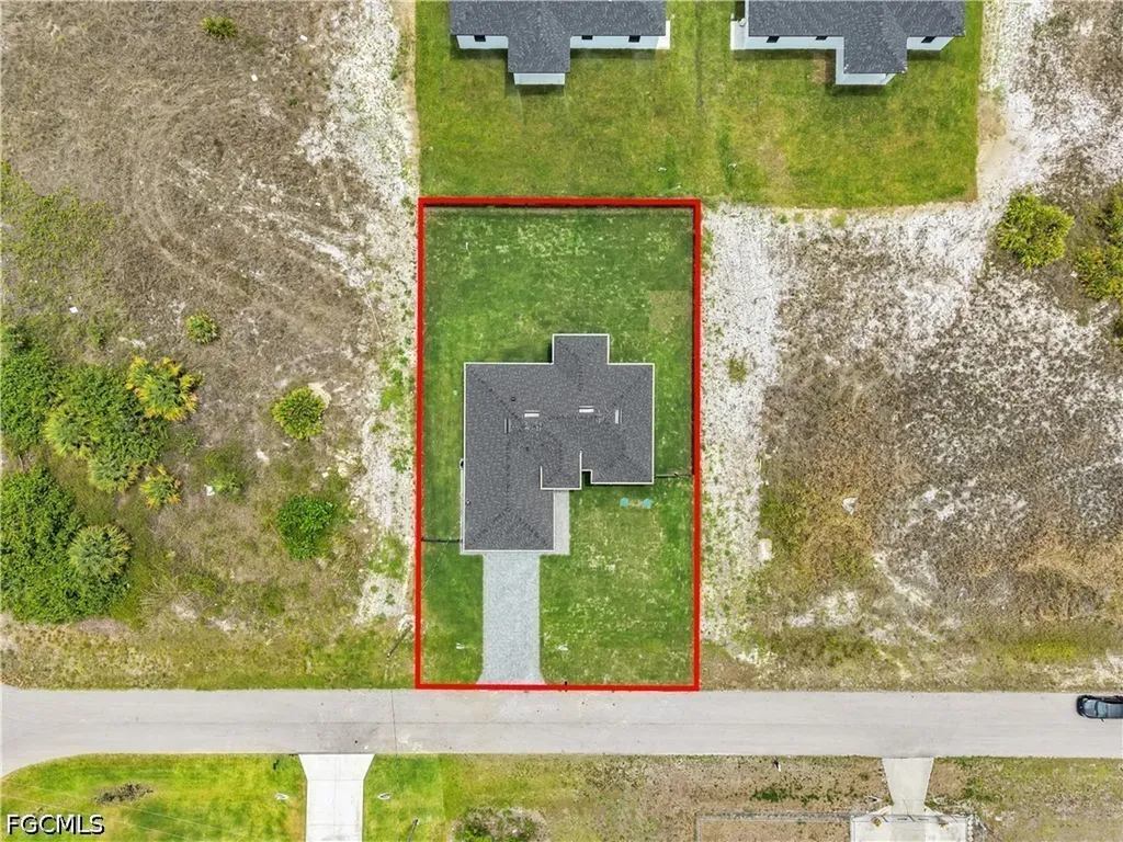 913 Mildred Avenue S Lehigh Acres FL 33974