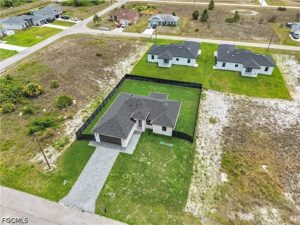 913 Mildred Avenue S Lehigh Acres FL 33974