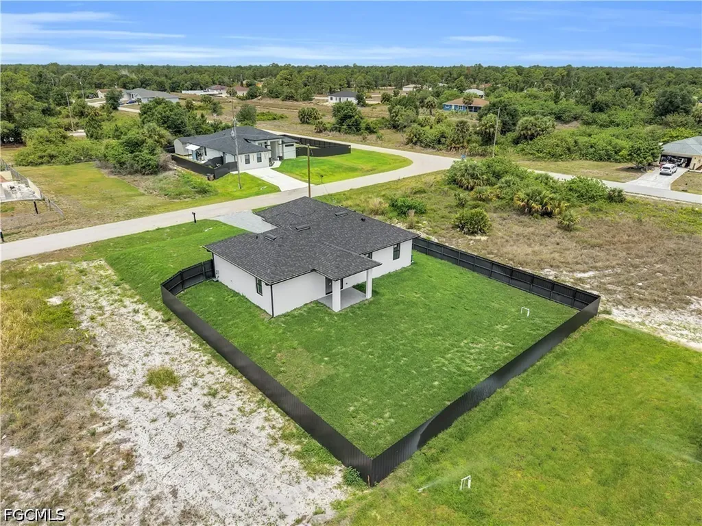 913 Mildred Avenue S Lehigh Acres FL 33974
