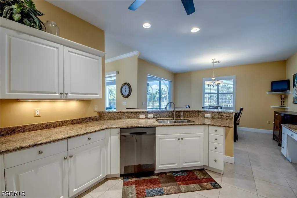 2120 SW 8th Place Cape Coral FL 33991