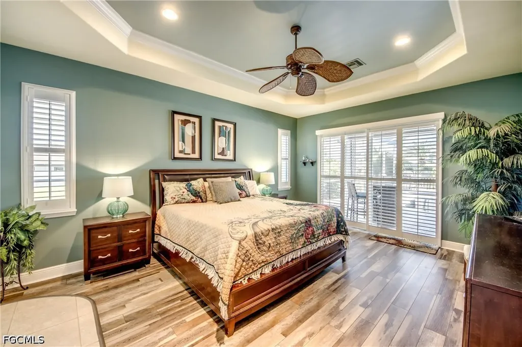 2120 SW 8th Place Cape Coral FL 33991