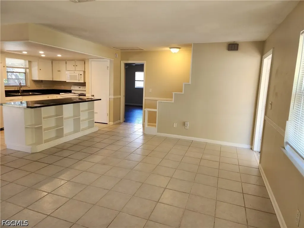 3405 Santa Barbara Boulevard Cape Coral FL 33914