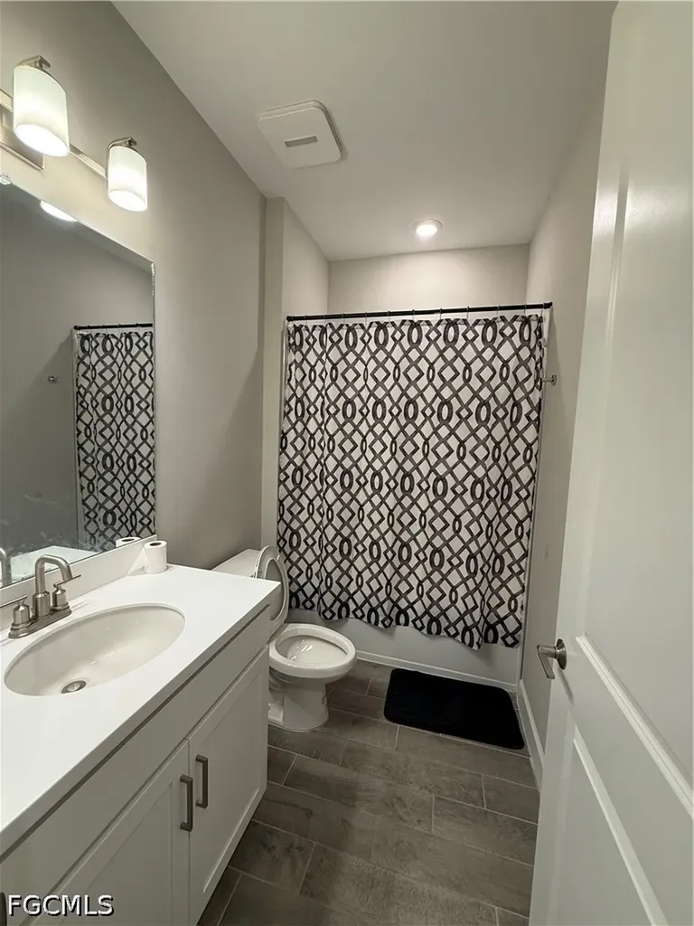 107 SW 34th Place Cape Coral FL 33991