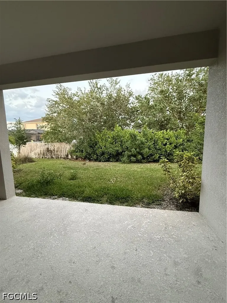 107 SW 34th Place Cape Coral FL 33991