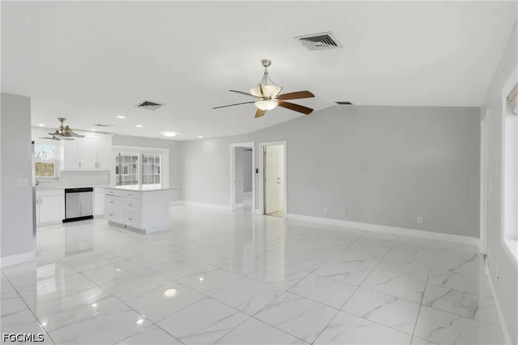 2658 SW 32nd Street Cape Coral FL 33914