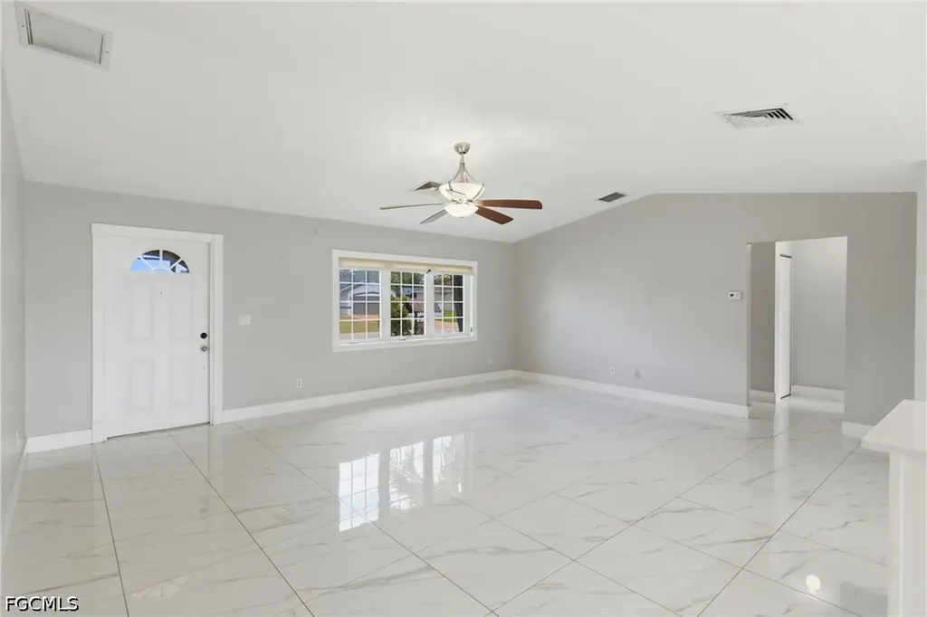 2658 SW 32nd Street Cape Coral FL 33914