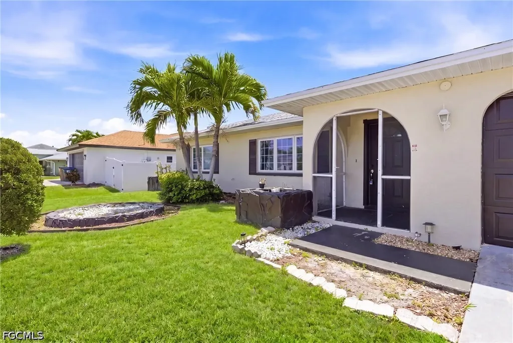 2658 SW 32nd Street Cape Coral FL 33914