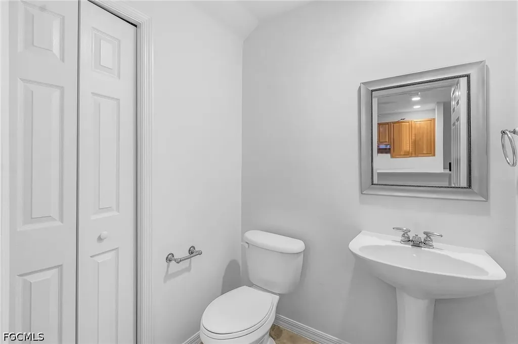 3285 Lindsey Lane Naples FL 34109