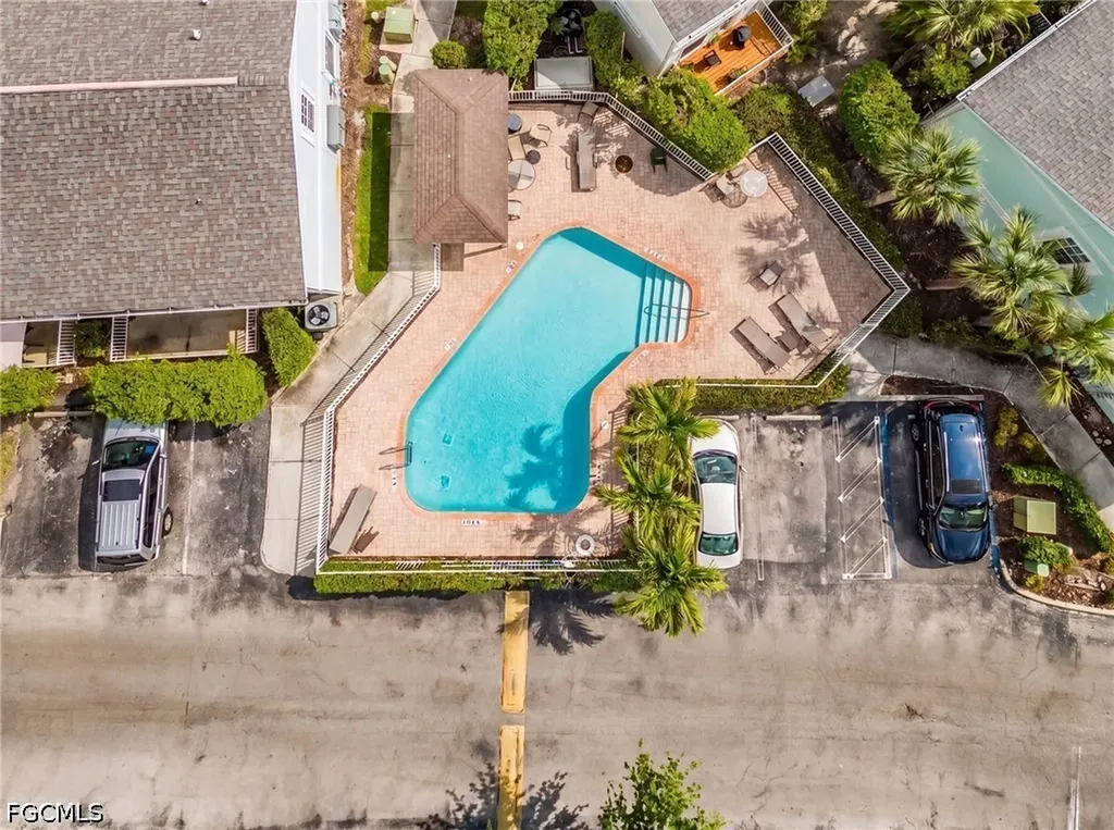 3285 Lindsey Lane Naples FL 34109