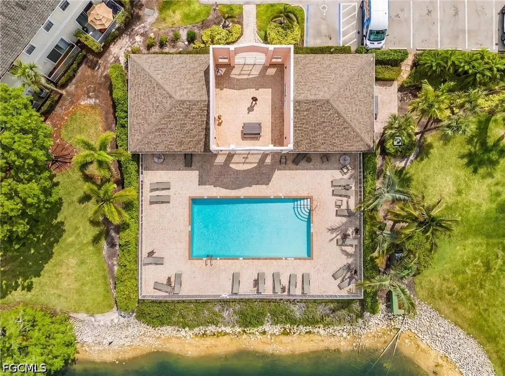 3285 Lindsey Lane Naples FL 34109