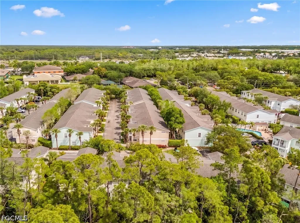 3285 Lindsey Lane Naples FL 34109