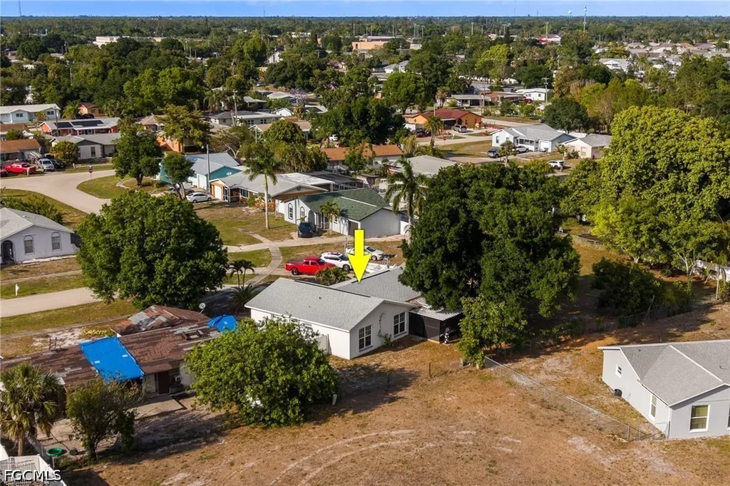 935 Hearty Street North Fort Myers FL 33903