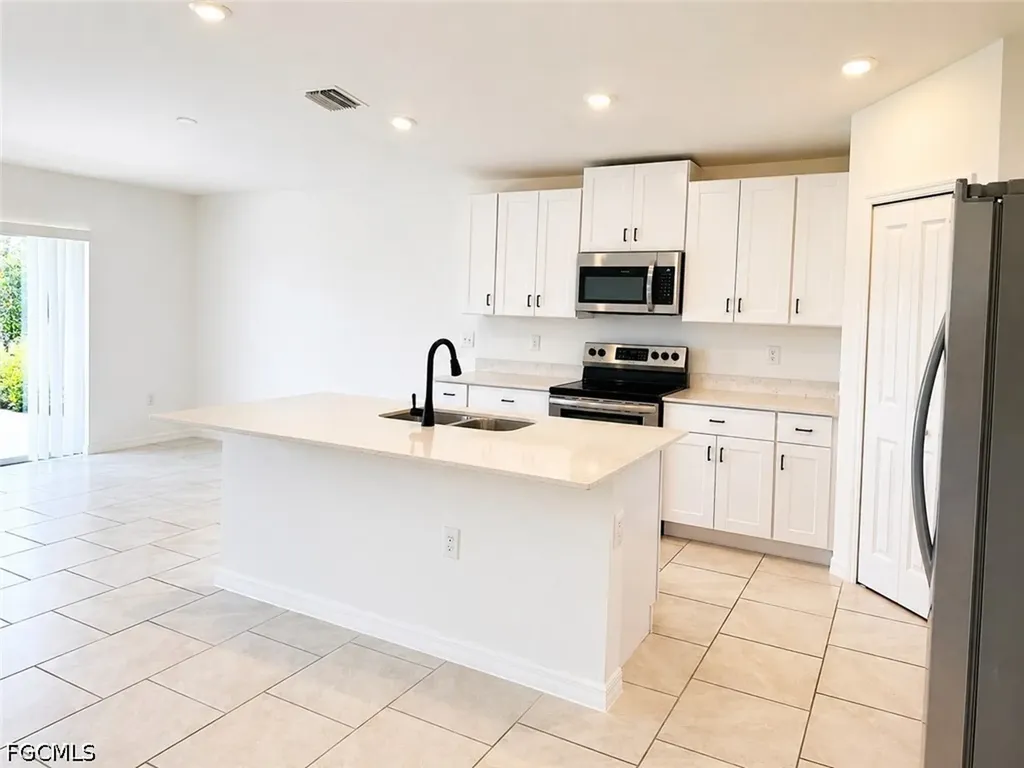 4117 San Clemente Court North Fort Myers FL 33917