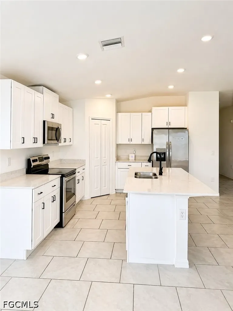 4117 San Clemente Court North Fort Myers FL 33917