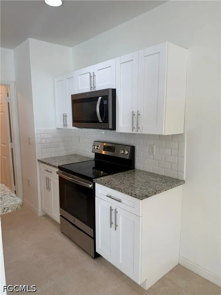2916 7th Street SW Lehigh Acres FL 33976