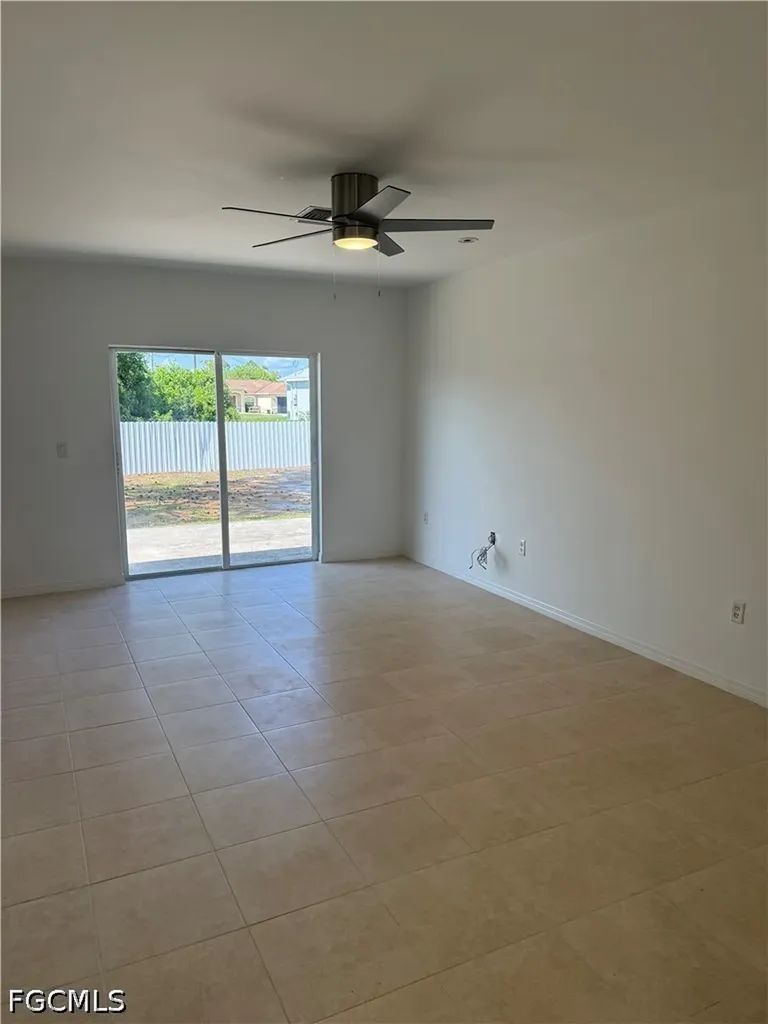 2916 7th Street SW Lehigh Acres FL 33976