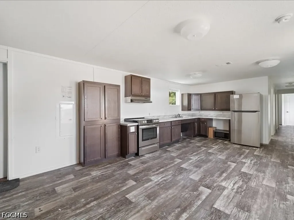 1038 Canopy Lane Moore Haven FL 33471