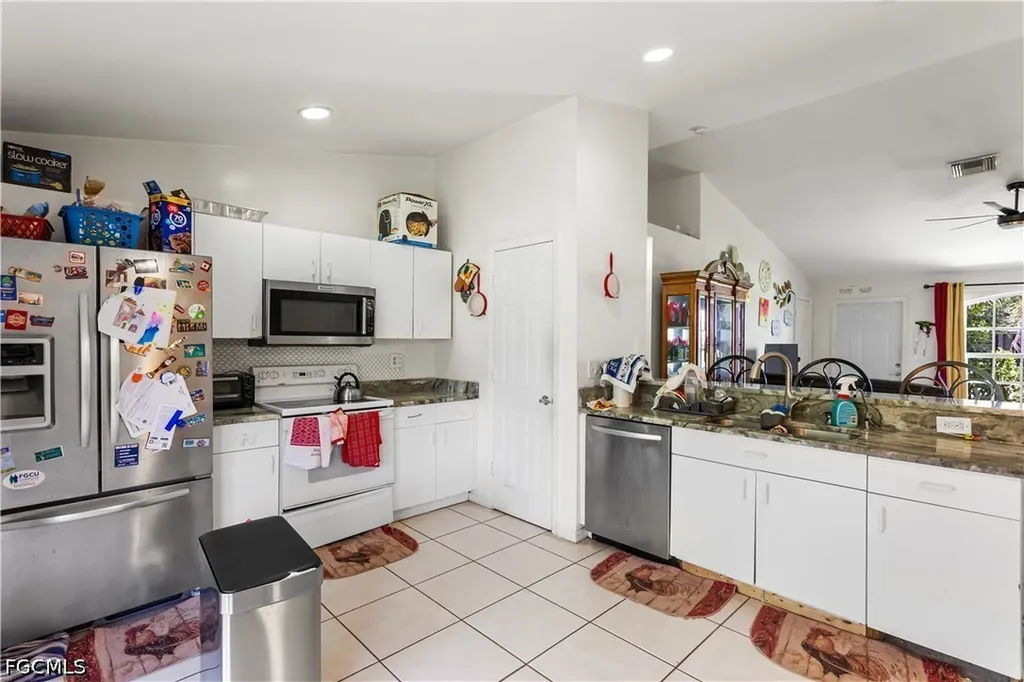 1728 NE 22nd Terrace Cape Coral FL 33909