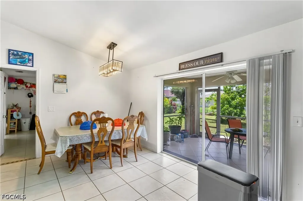 1728 NE 22nd Terrace Cape Coral FL 33909
