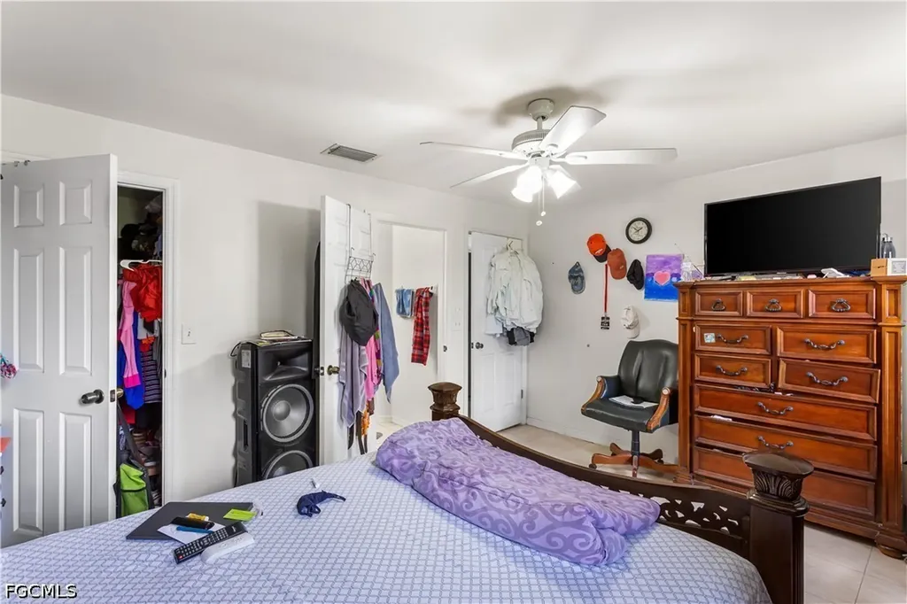 1728 NE 22nd Terrace Cape Coral FL 33909