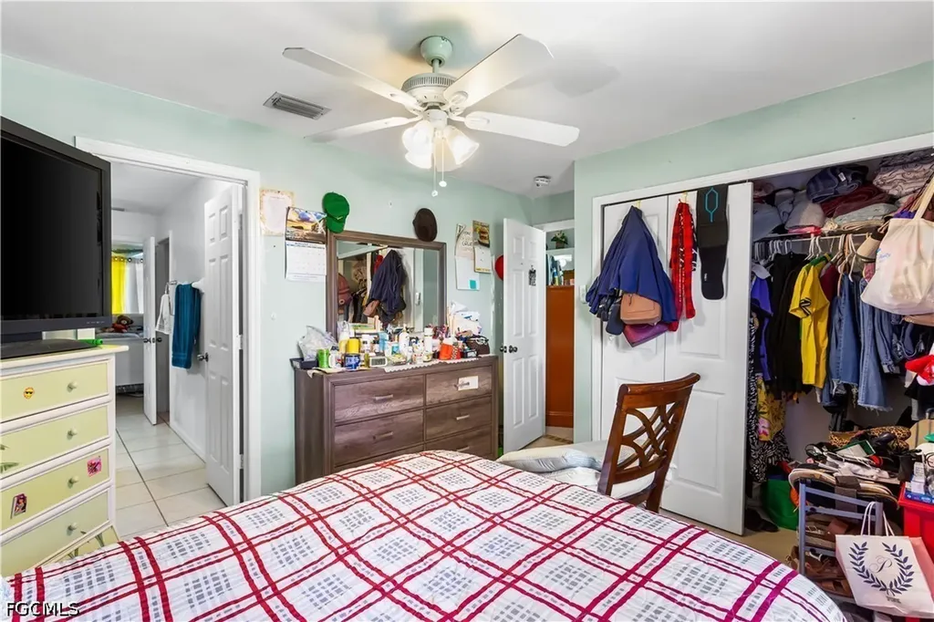 1728 NE 22nd Terrace Cape Coral FL 33909