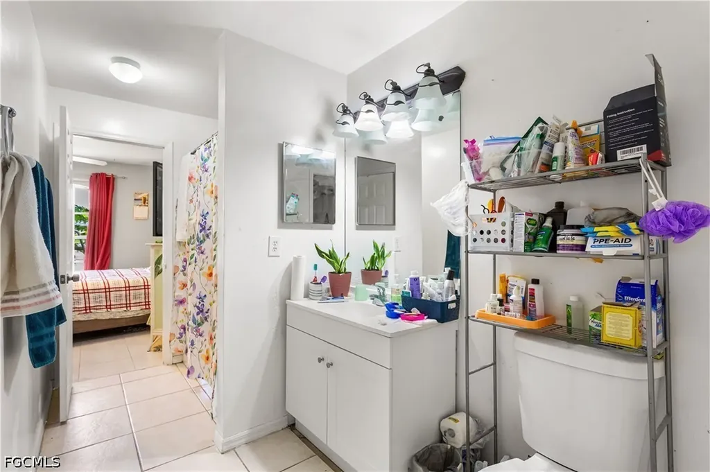 1728 NE 22nd Terrace Cape Coral FL 33909