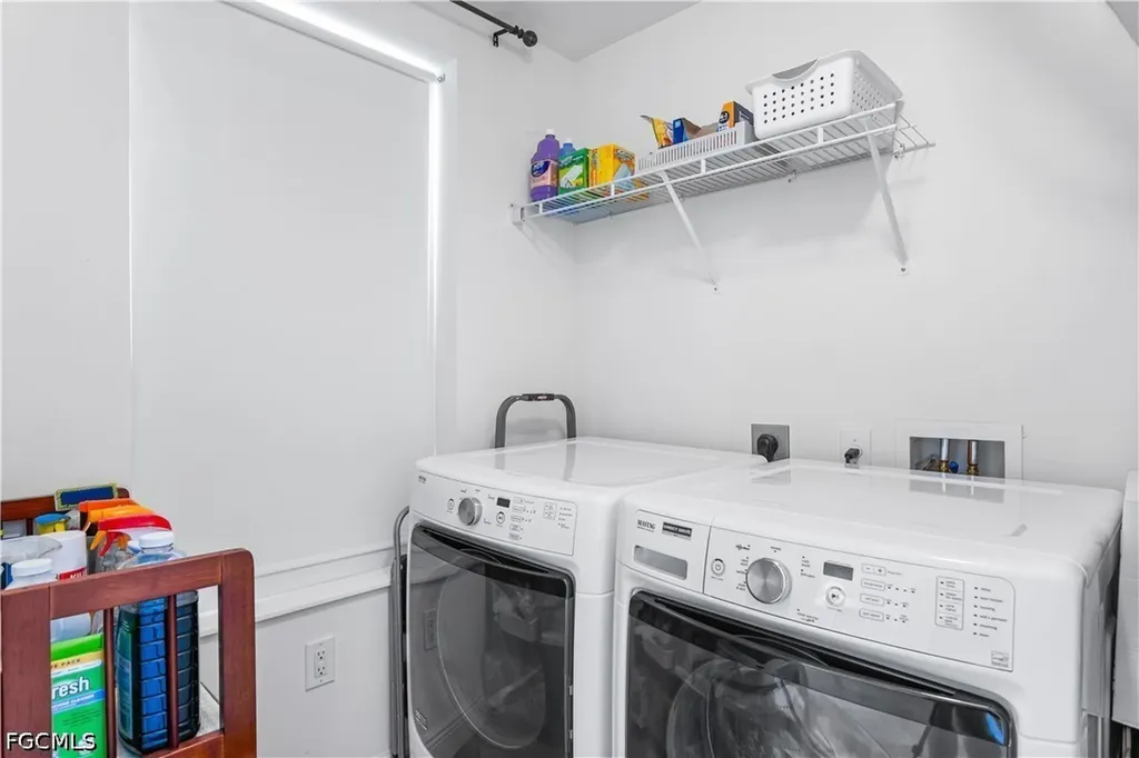 2743 1st Street Fort Myers FL 33916
