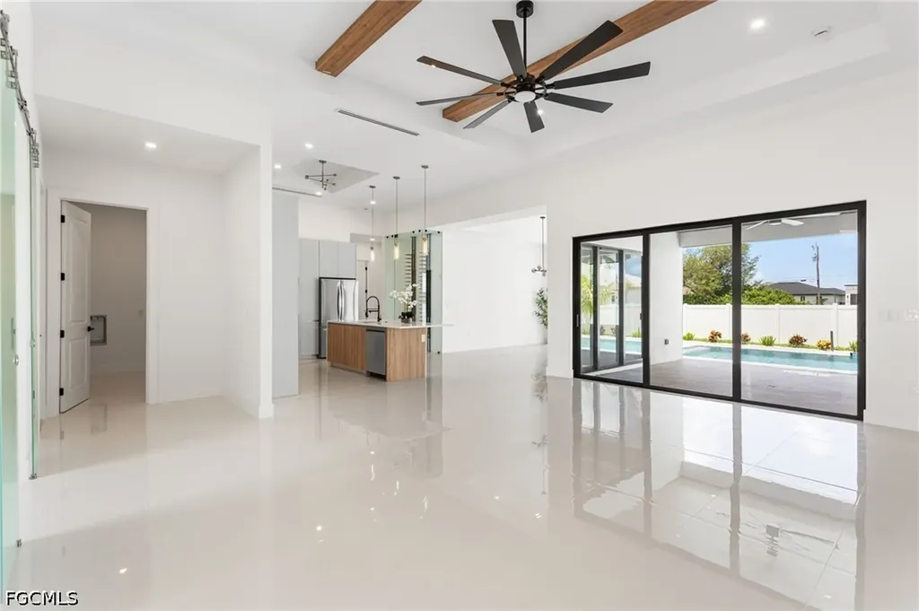 10 SW 33rd Avenue Cape Coral FL 33991
